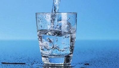 wie man mit einer Getränkediät Gewicht verliert