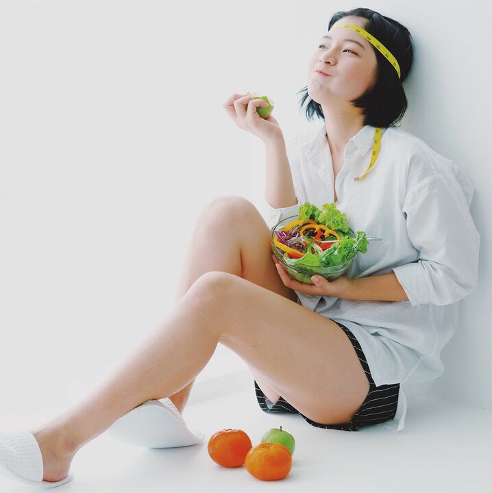 frische Gemüsesalatplatte japanische Diät abnehmen